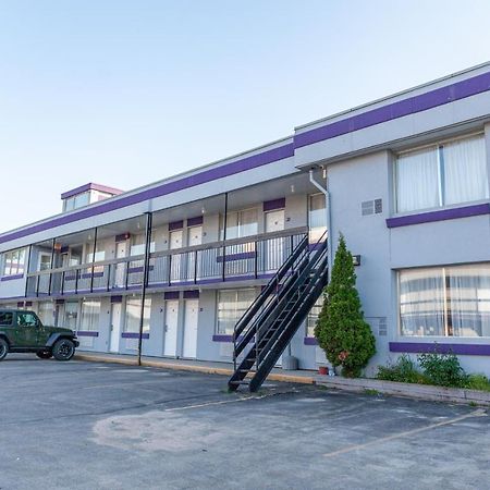 Knights Inn North Bay Zewnętrze zdjęcie